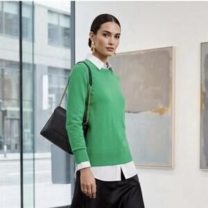 Banana Republic Italian Merino Wool Crew neck Sweater Kelly Green Size Medium